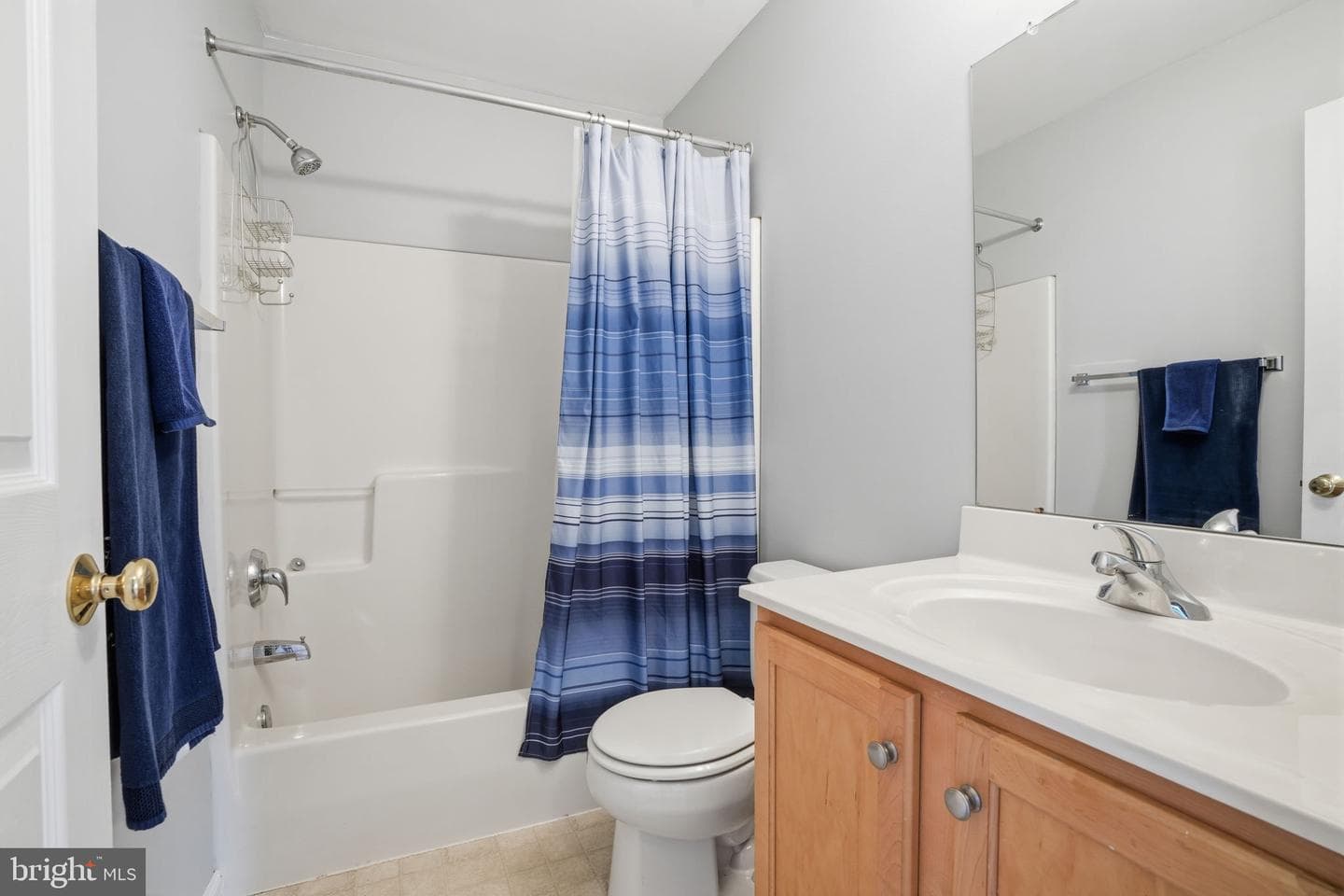 272 Hampshire Drive photo 22