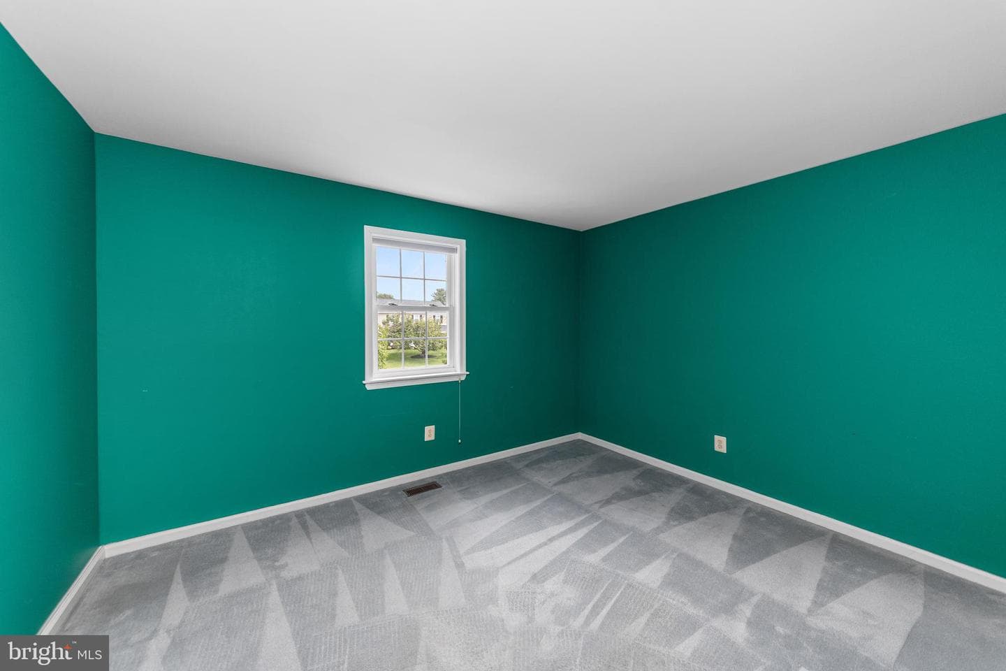 1574 Grey Lane photo 31