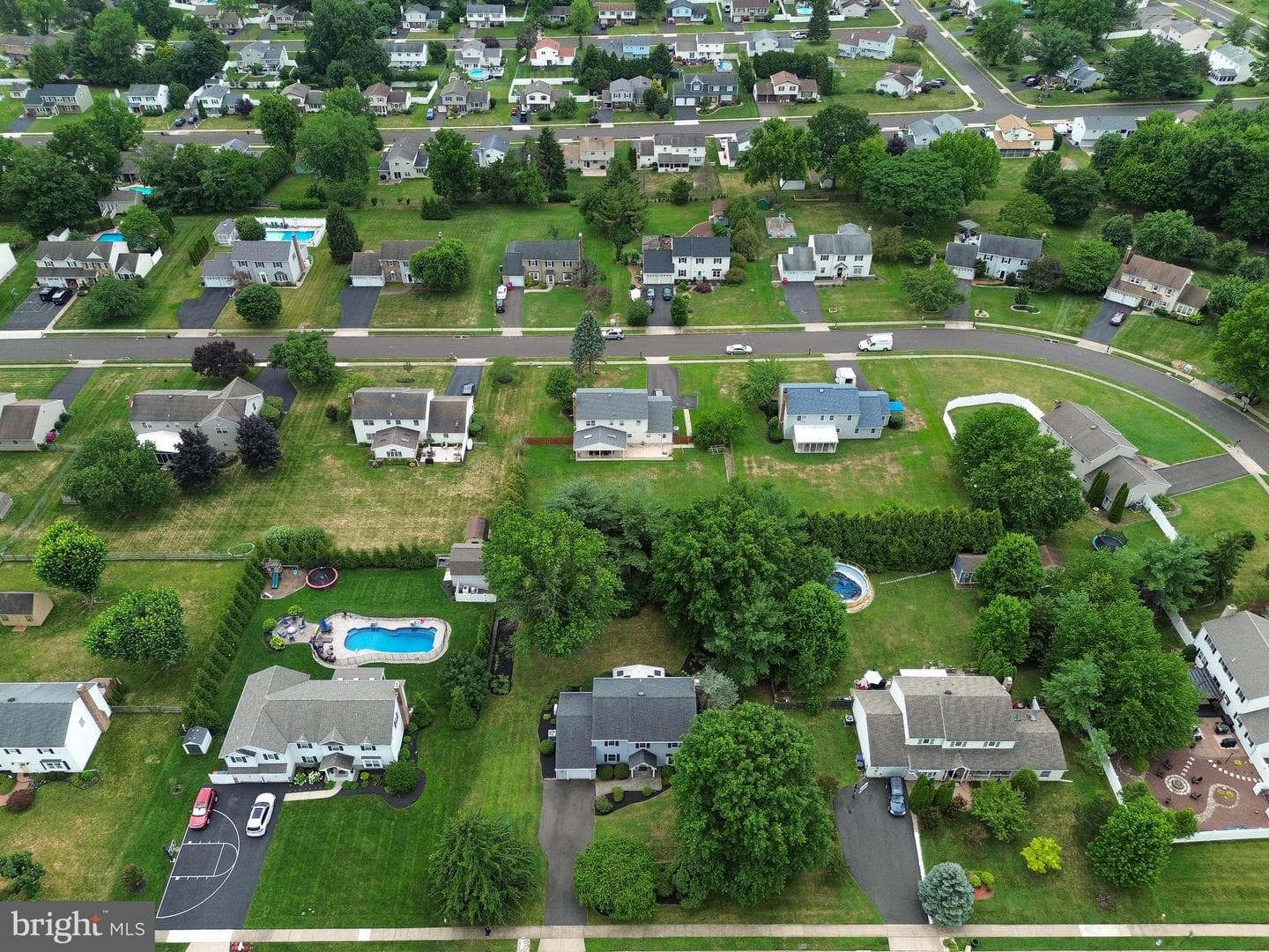 1574 Grey Lane photo 34