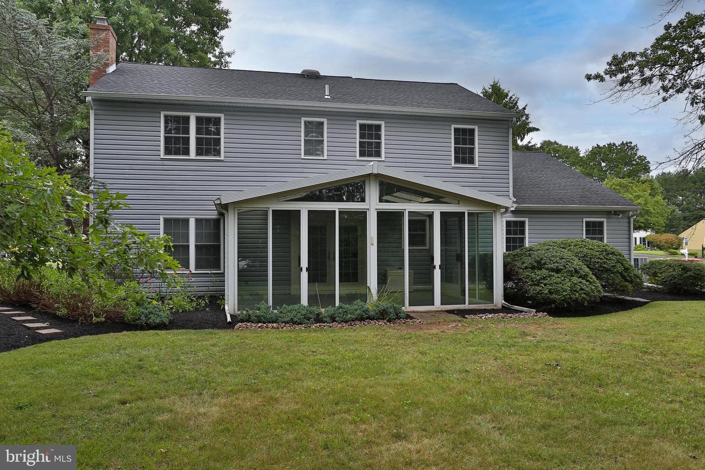 1574 Grey Lane photo 6