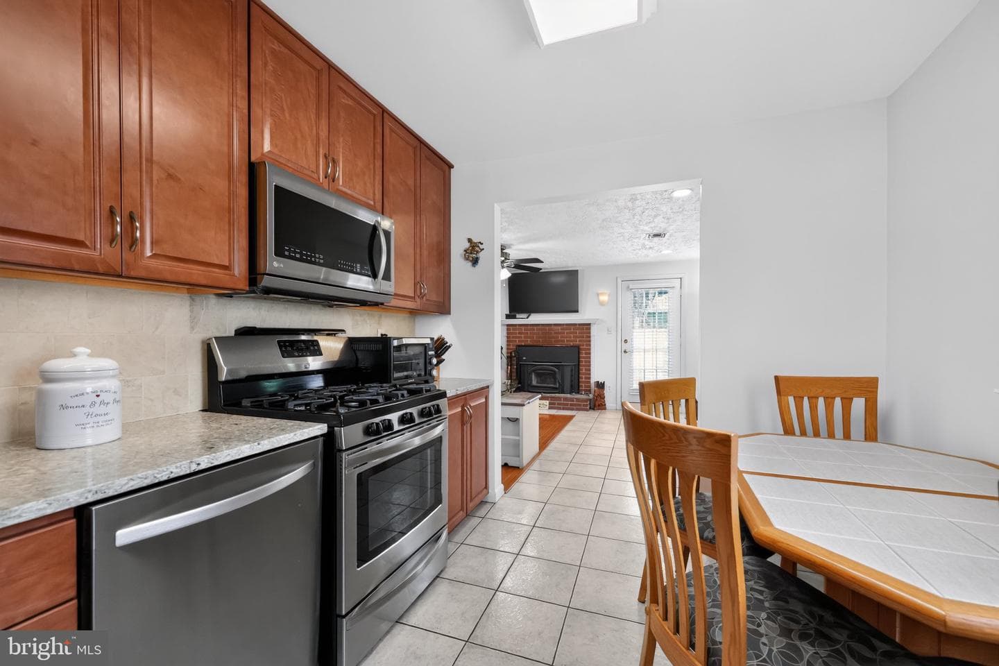3543 Windsor Drive photo 10