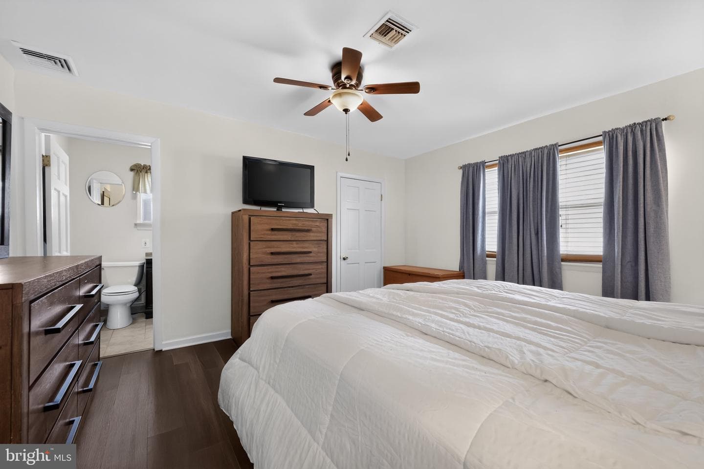3543 Windsor Drive photo 21