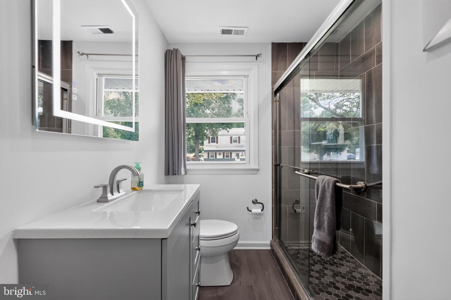 3543 Windsor Drive photo 30