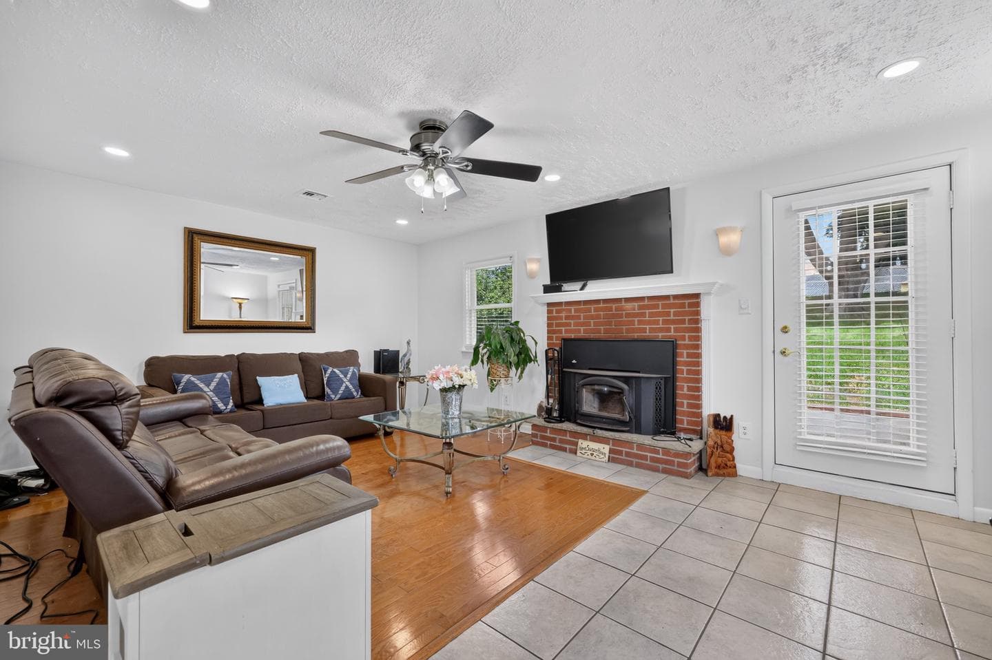 3543 Windsor Drive photo 5