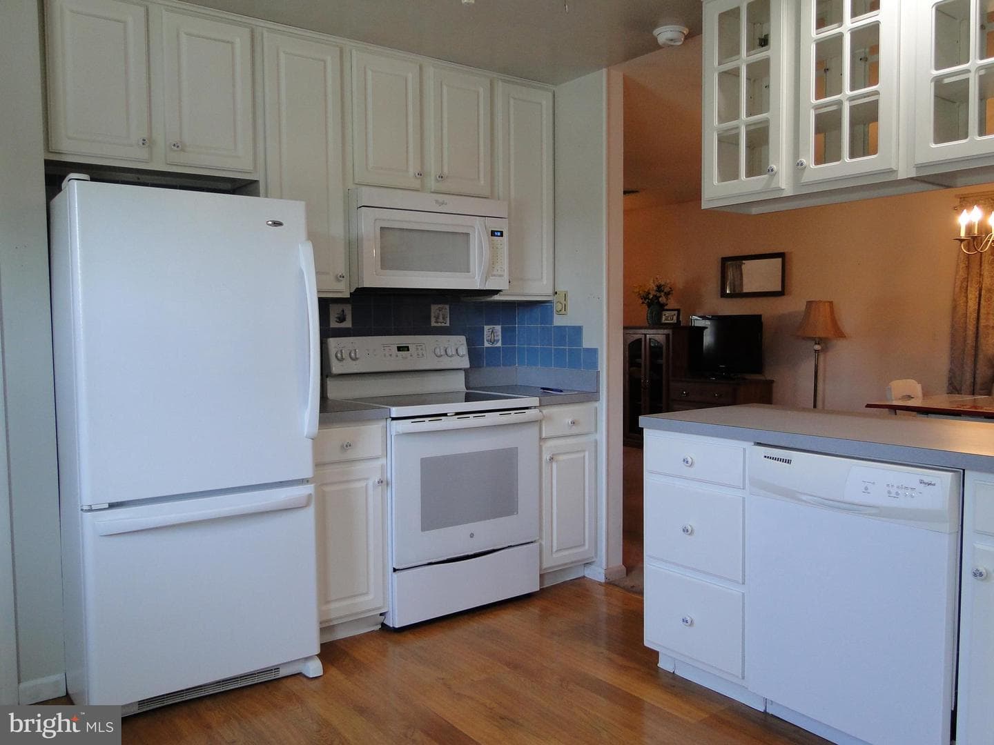 141 S 9th Street photo 7