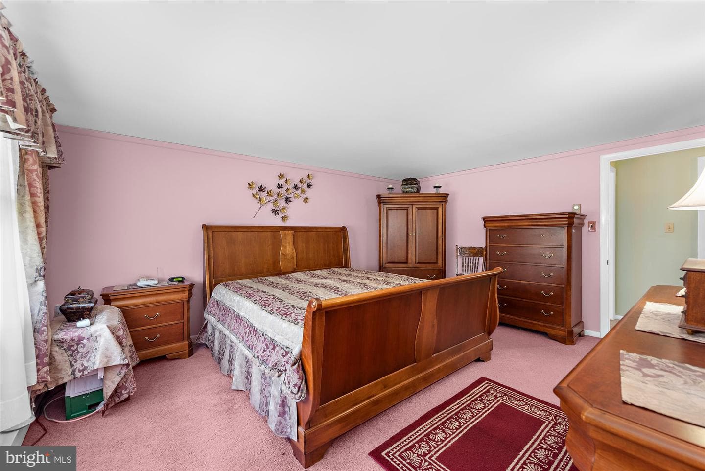109 Roberts Avenue photo 22