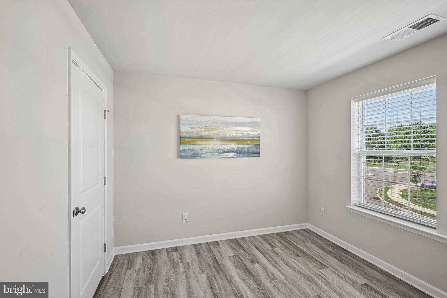 76 Fonthill Court photo 15