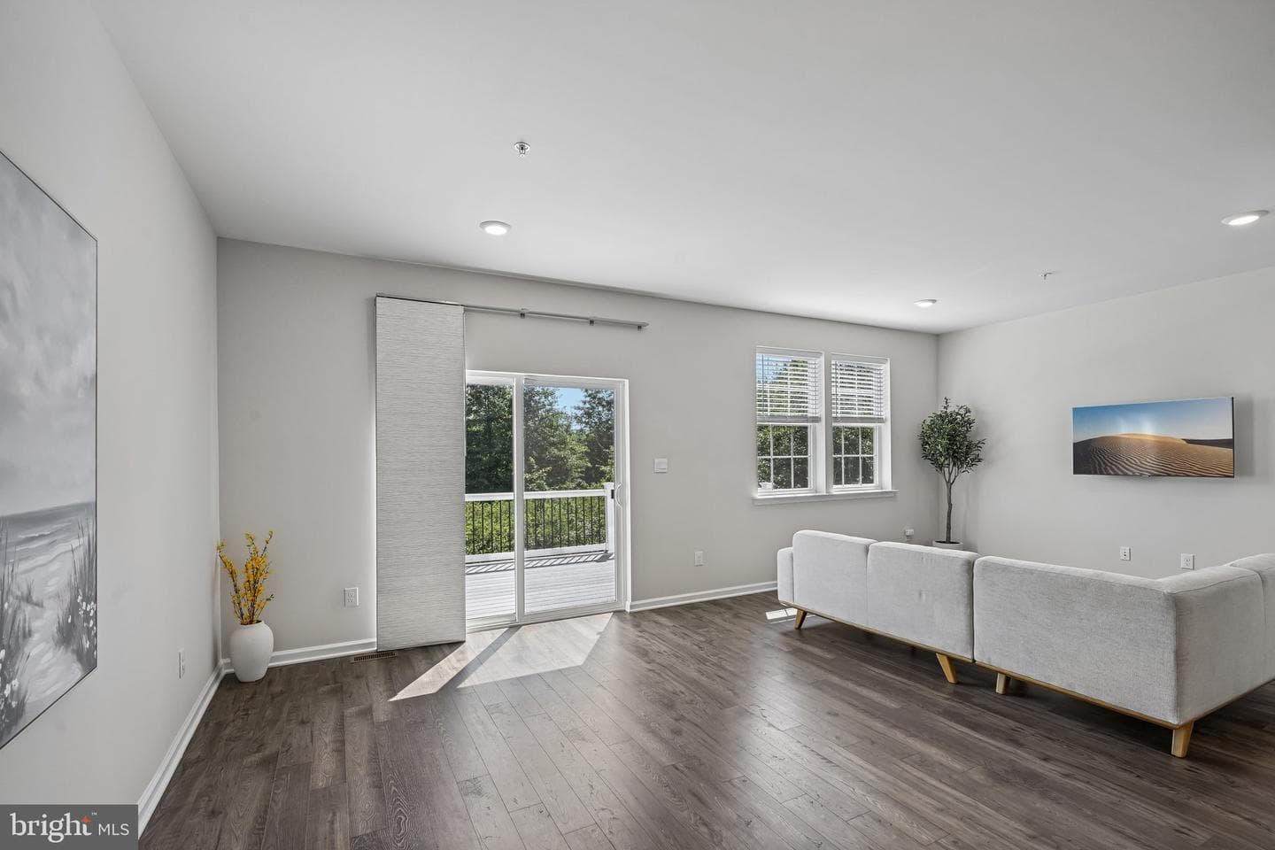 76 Fonthill Court photo 8