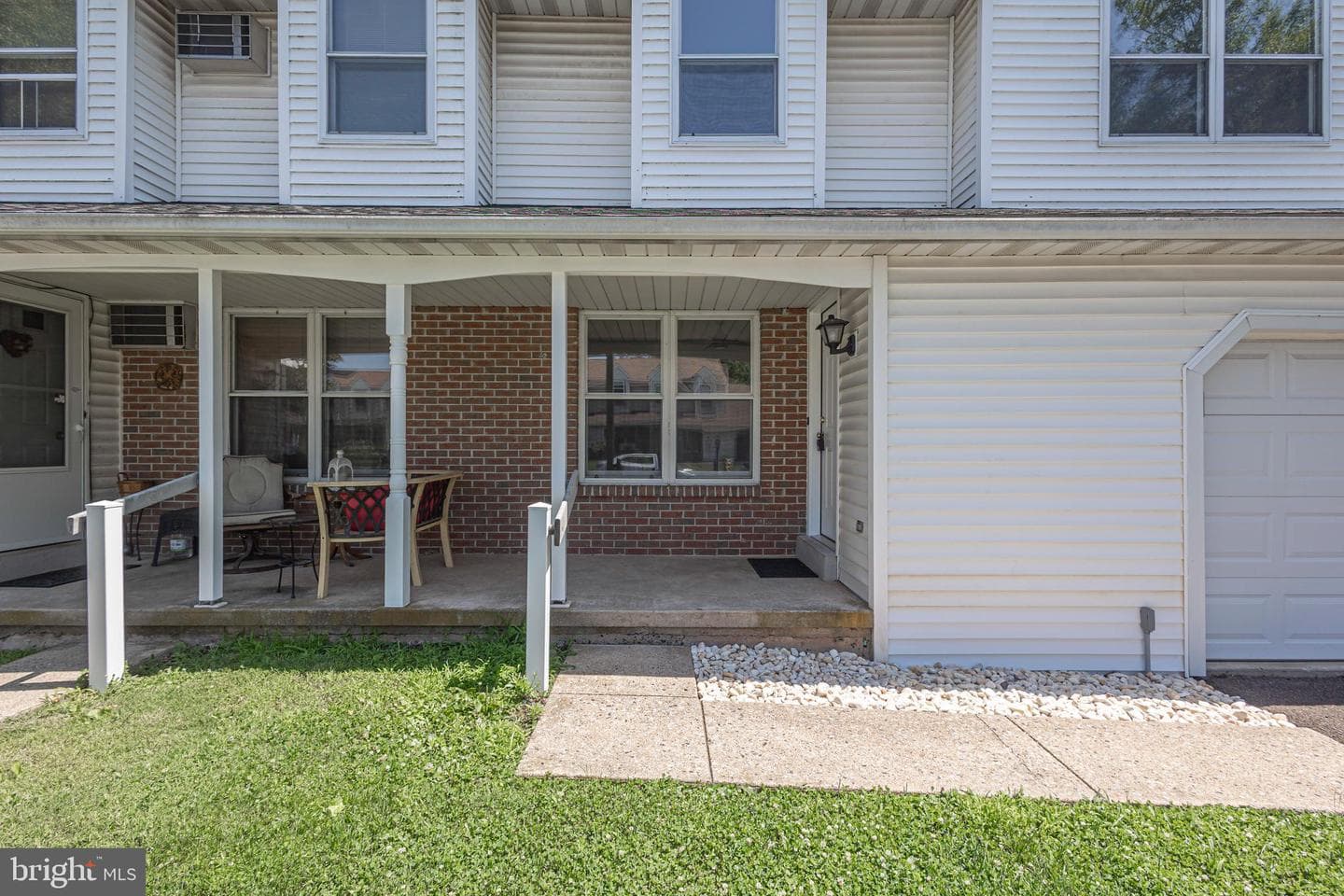 116 Burnish Court photo 3