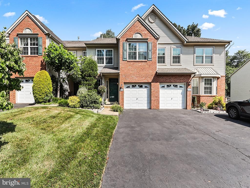 518 Jason Drive, Southampton