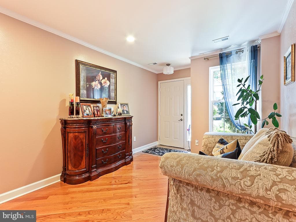 518 Jason Drive photo 6