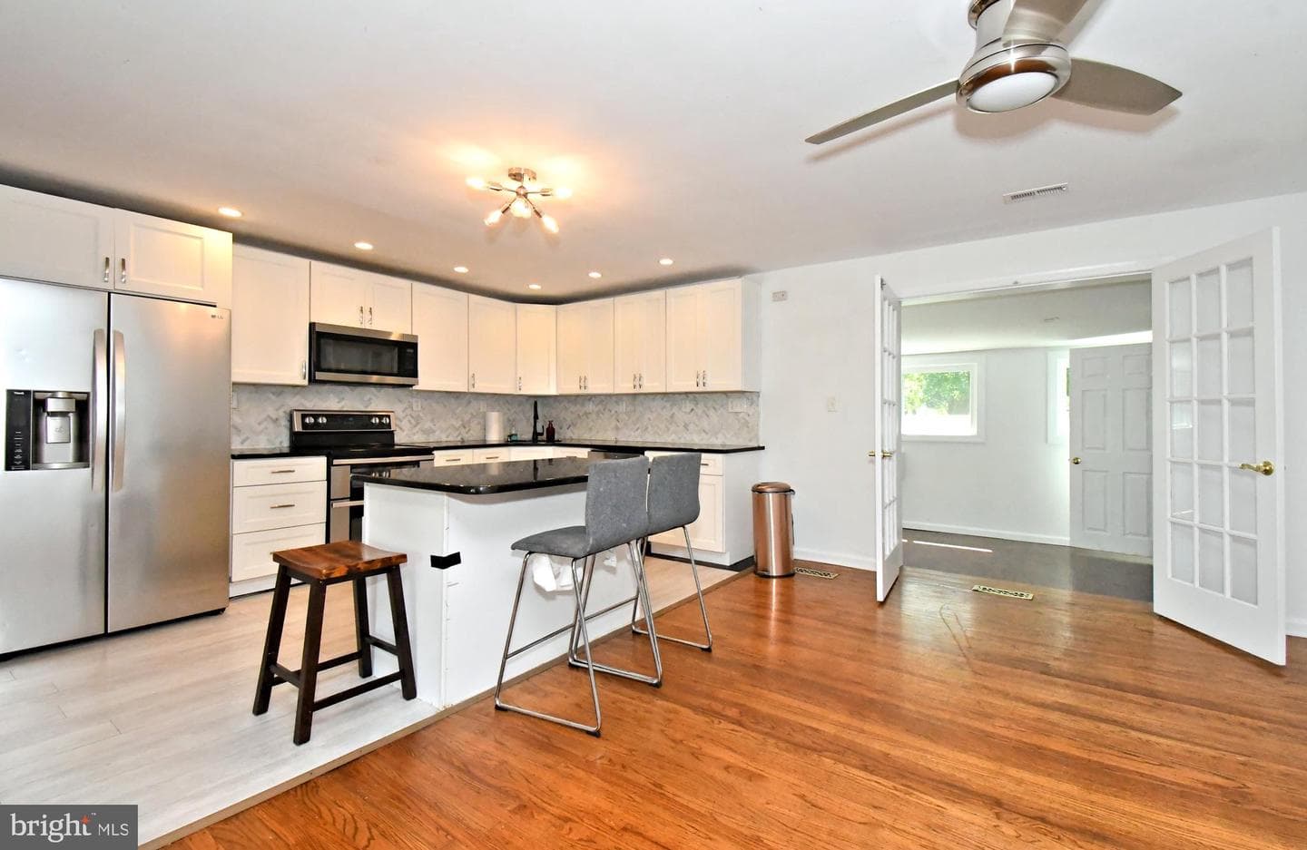 2023 Lockwood Lane photo 9