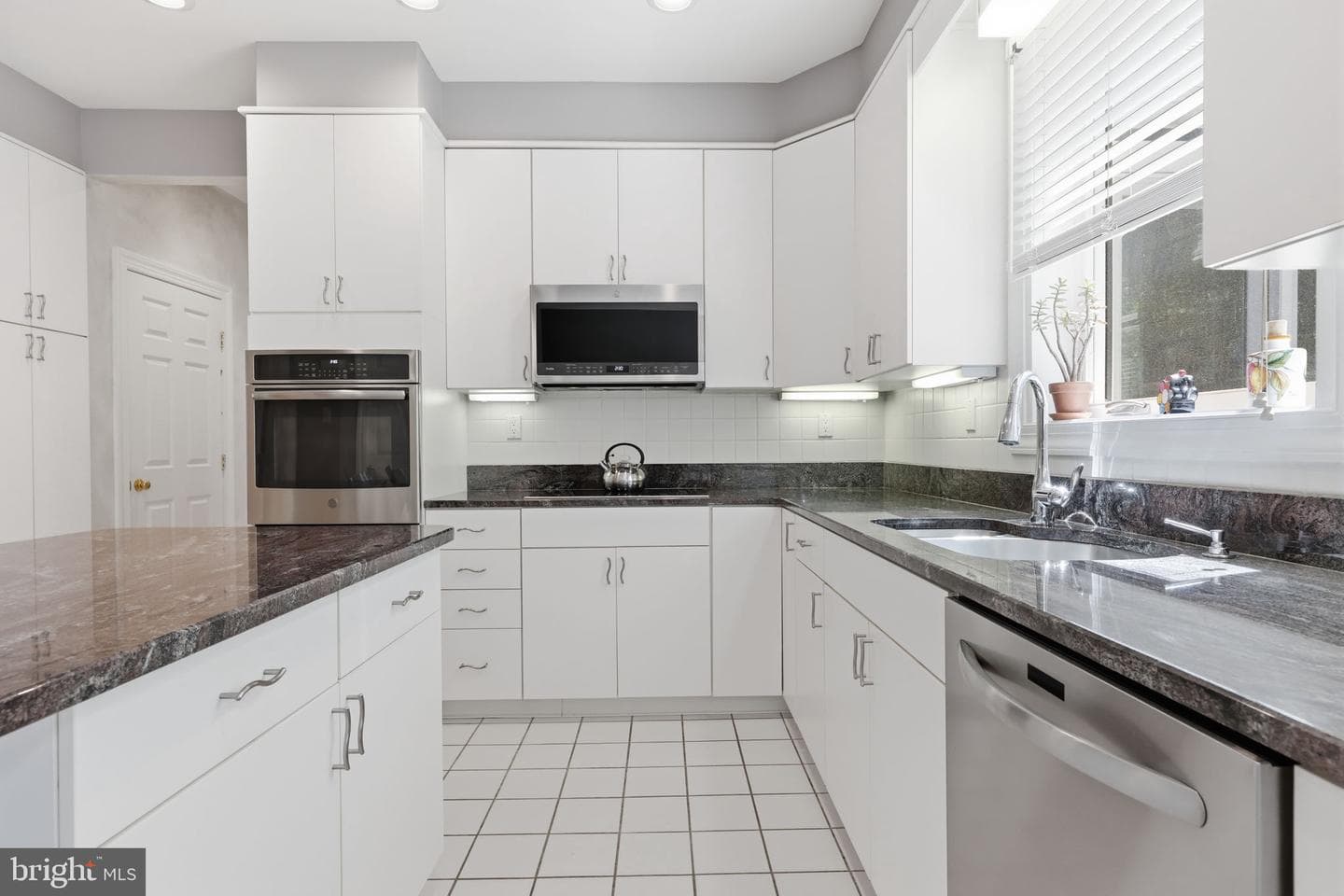 1503 Brookfield Road photo 14