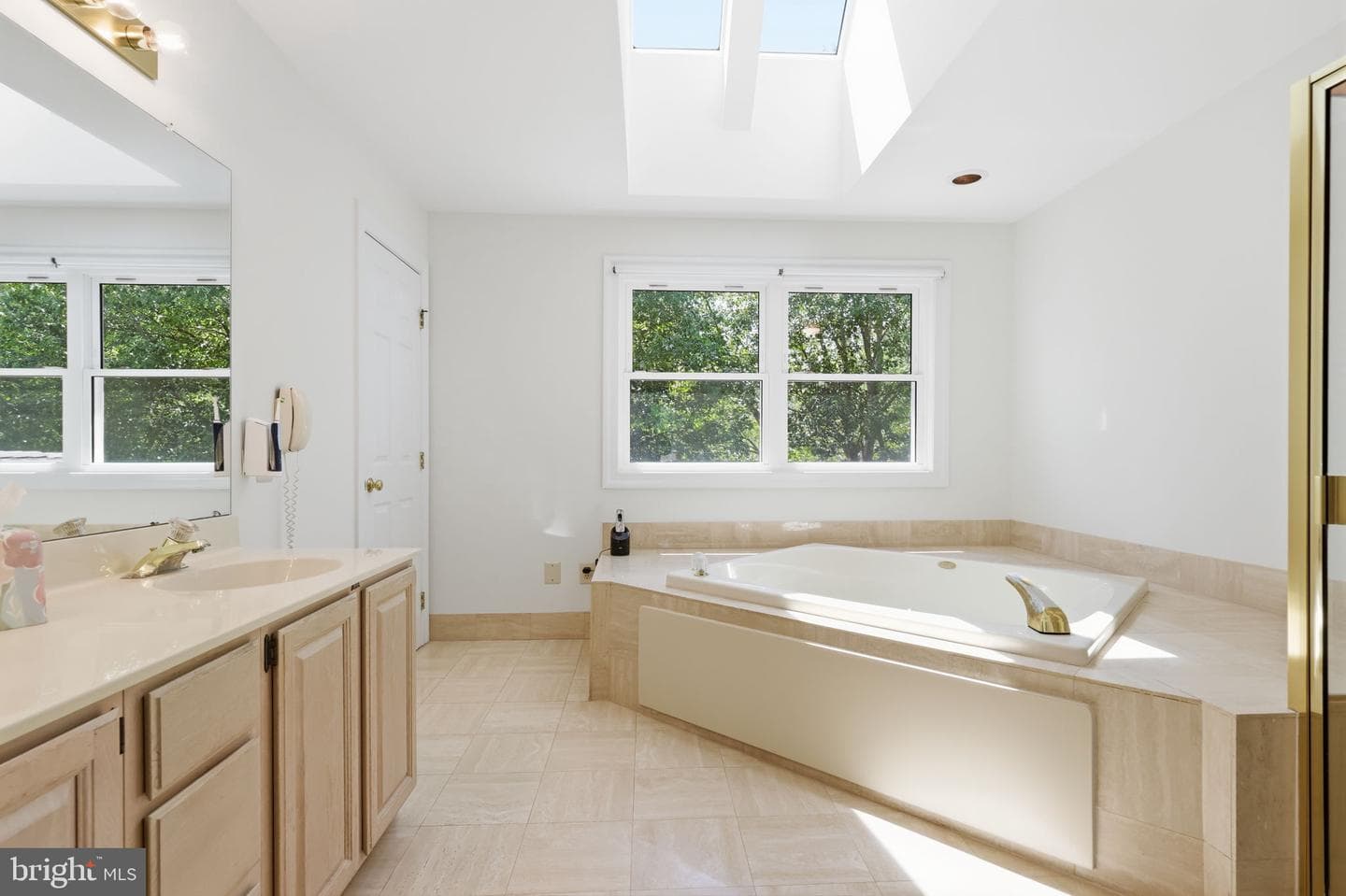 1503 Brookfield Road photo 39