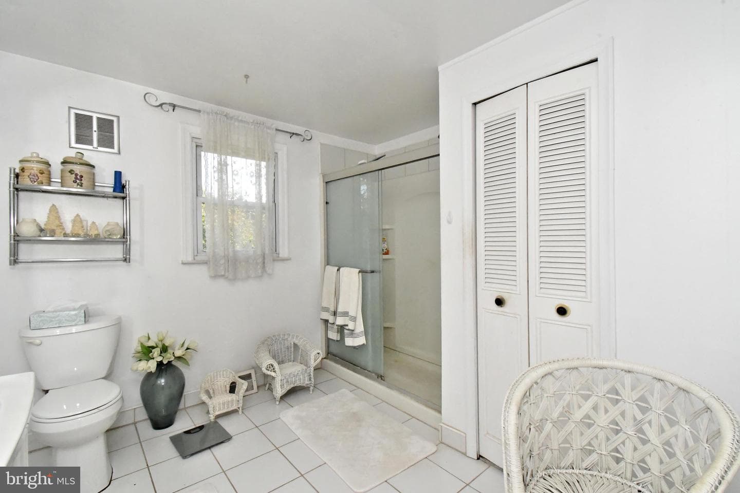 216 Rosewood Avenue photo 20