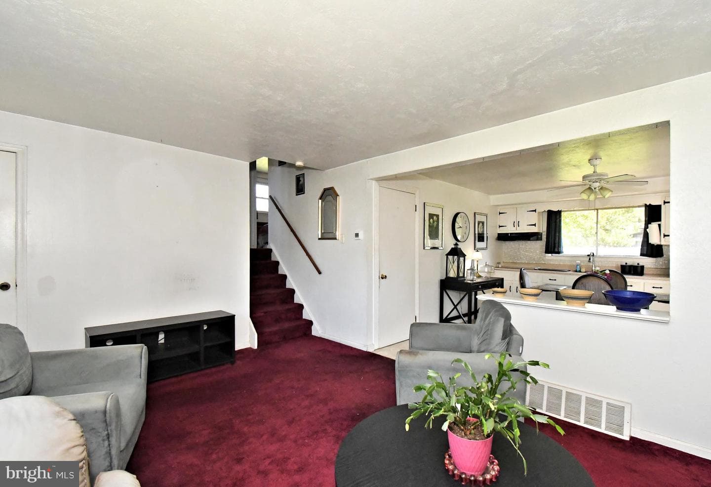 216 Rosewood Avenue photo 7