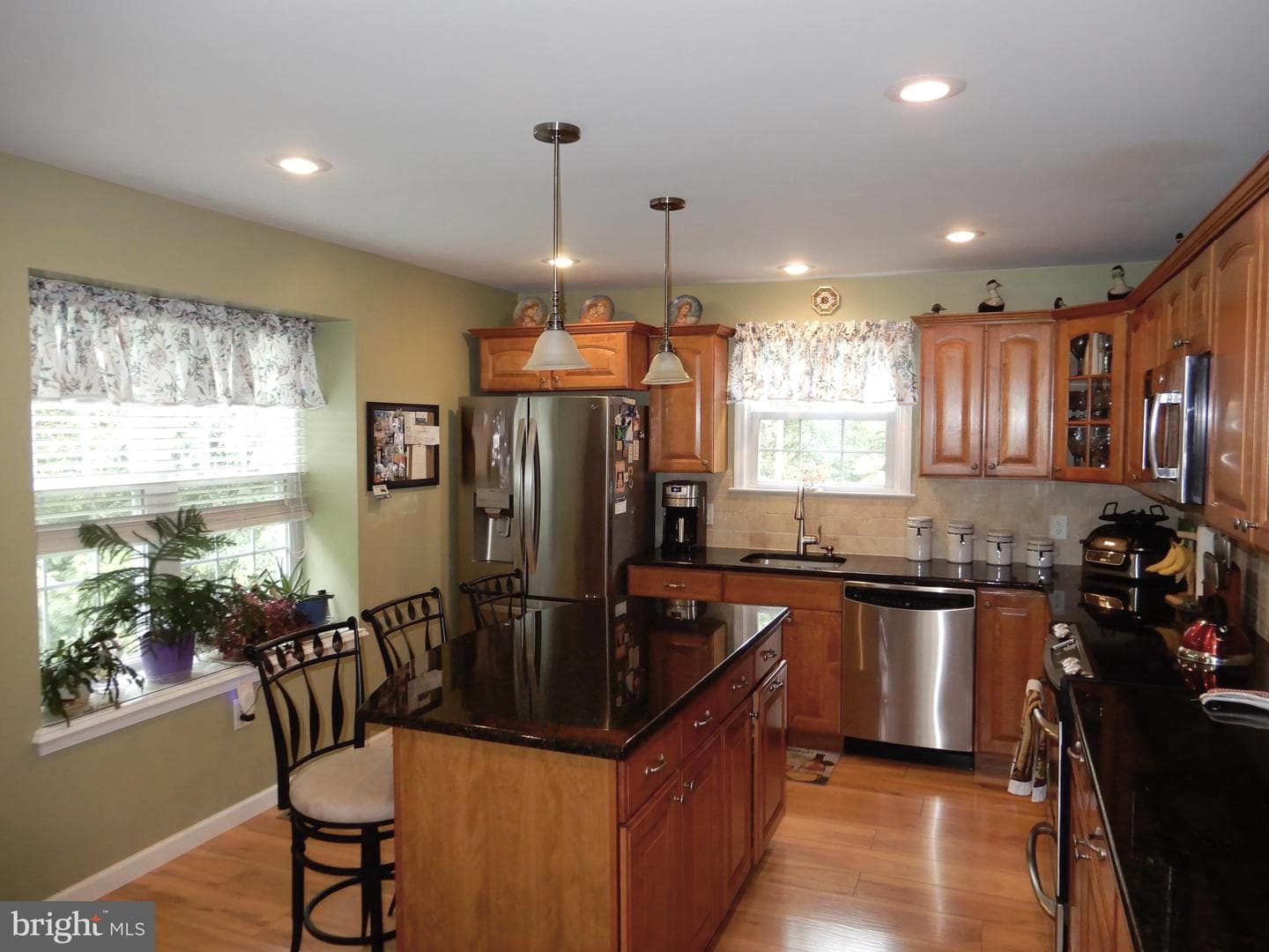 3110 Victoria Court photo 15