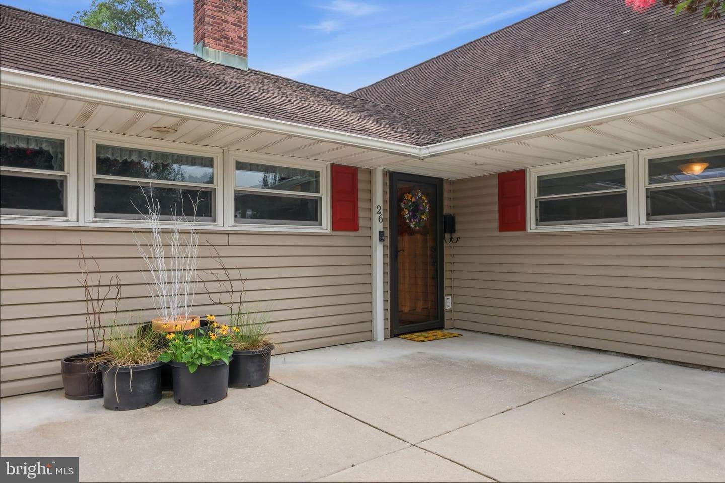 26 Forsythia Drive #N, Levittown
