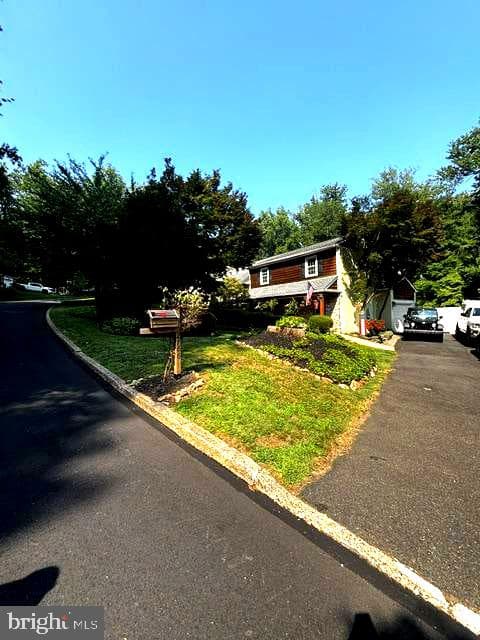 2766 Arrowhead Drive, Langhorne