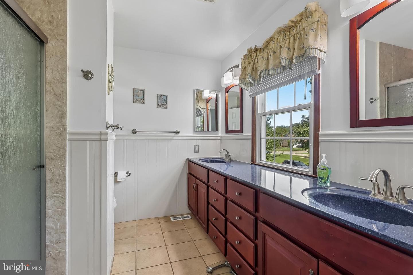 558 Fairman Lane photo 29