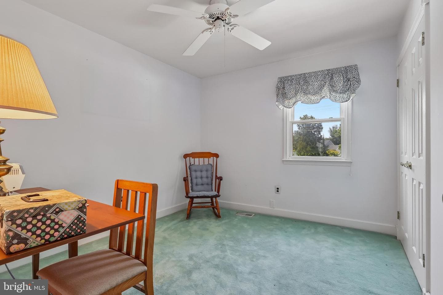 558 Fairman Lane photo 31