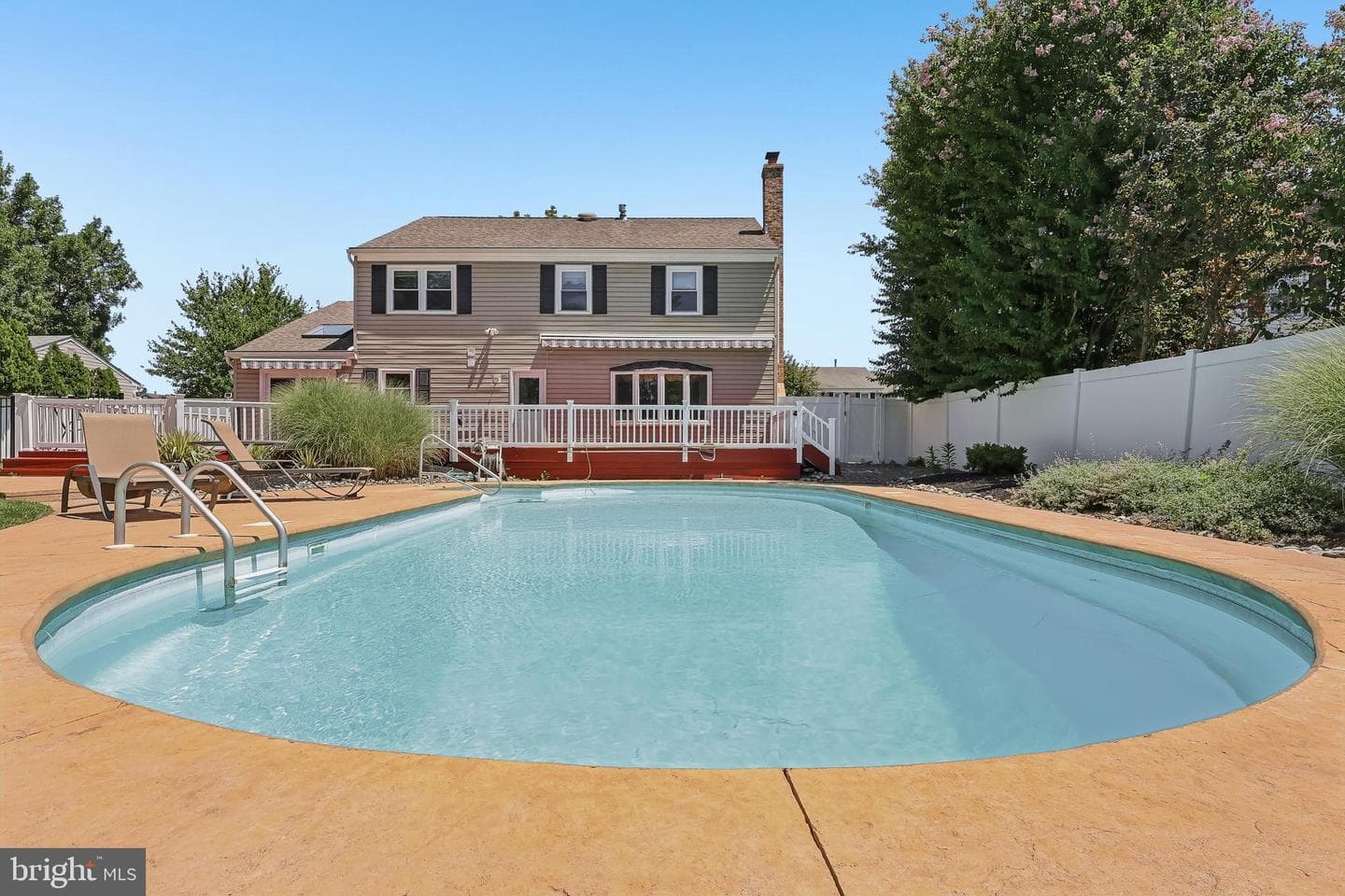 558 Fairman Lane photo 43