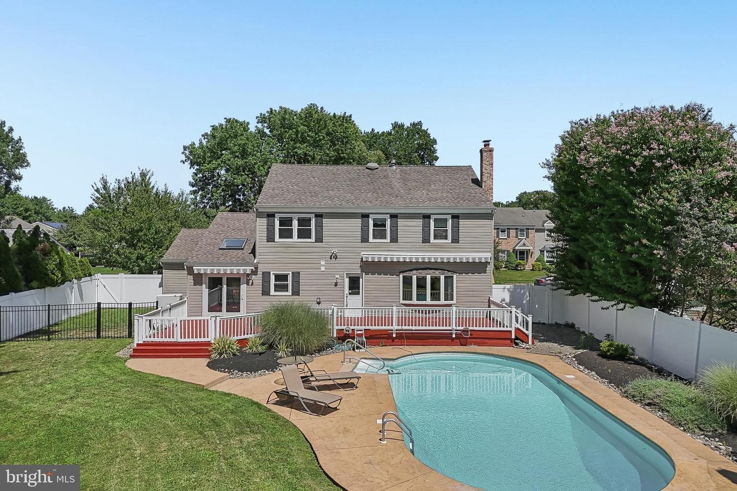 558 Fairman Lane photo 47