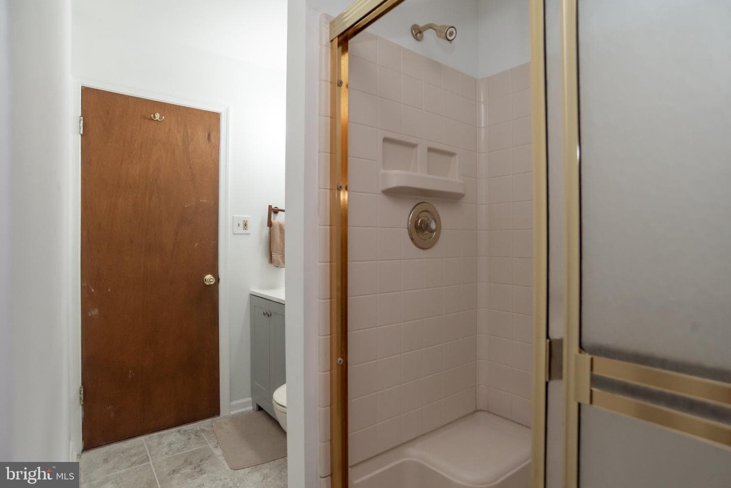 77 Cardinal Road photo 19