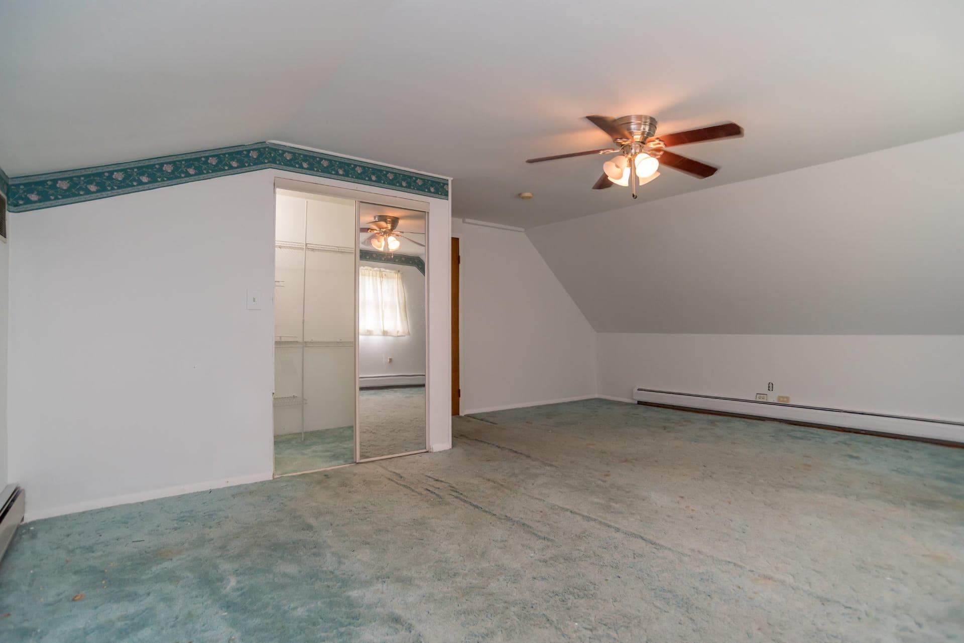 77 Cardinal Road photo 28
