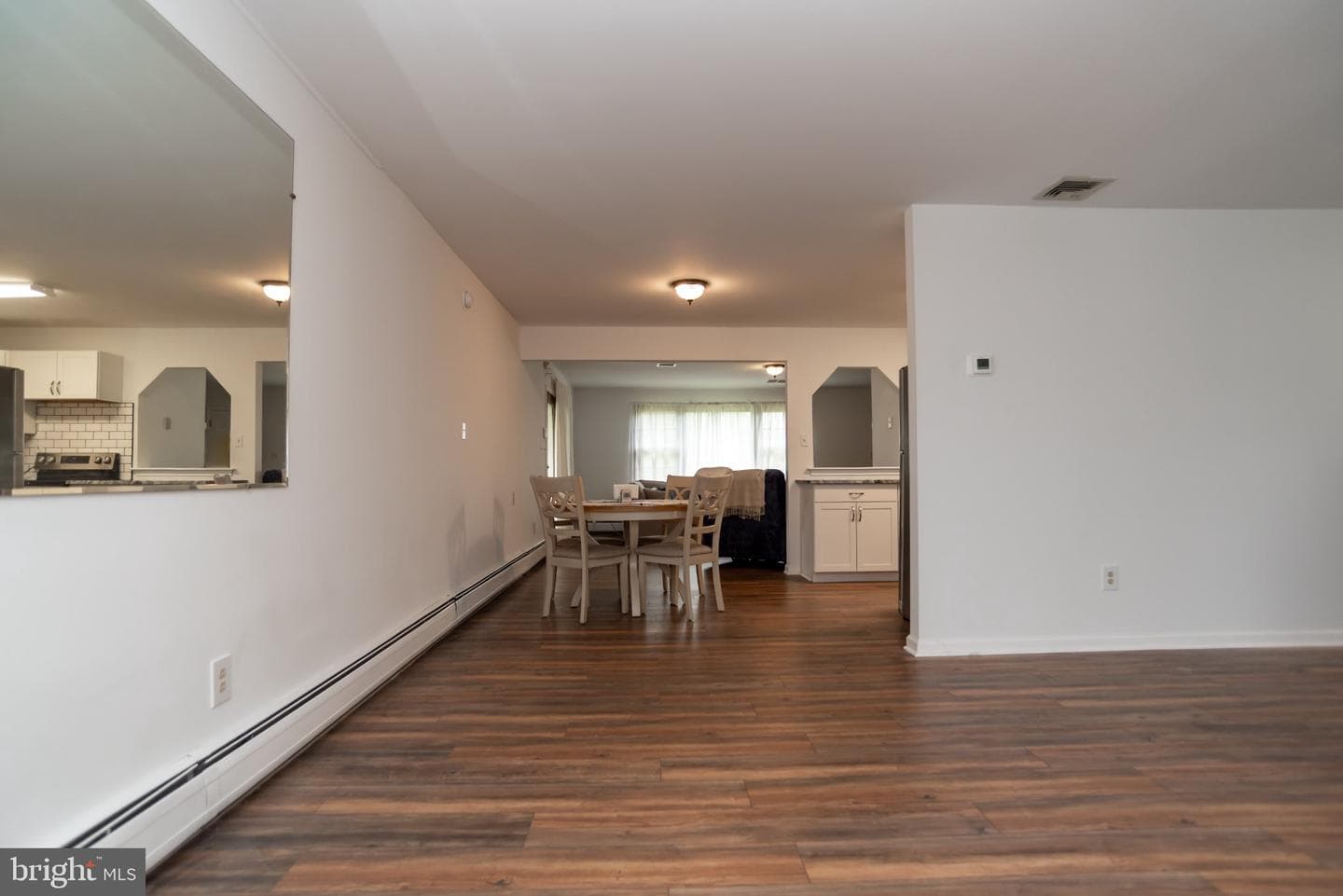77 Cardinal Road photo 5