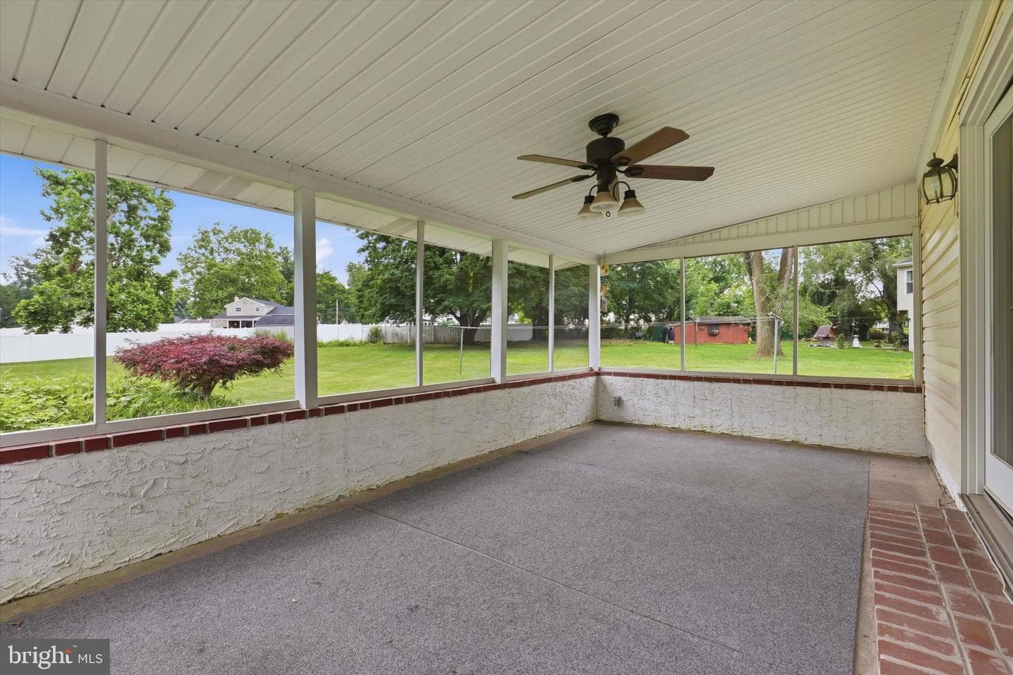 68 Iroquois Avenue photo 12