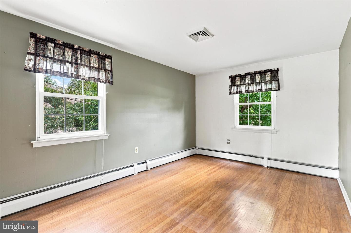 68 Iroquois Avenue photo 18