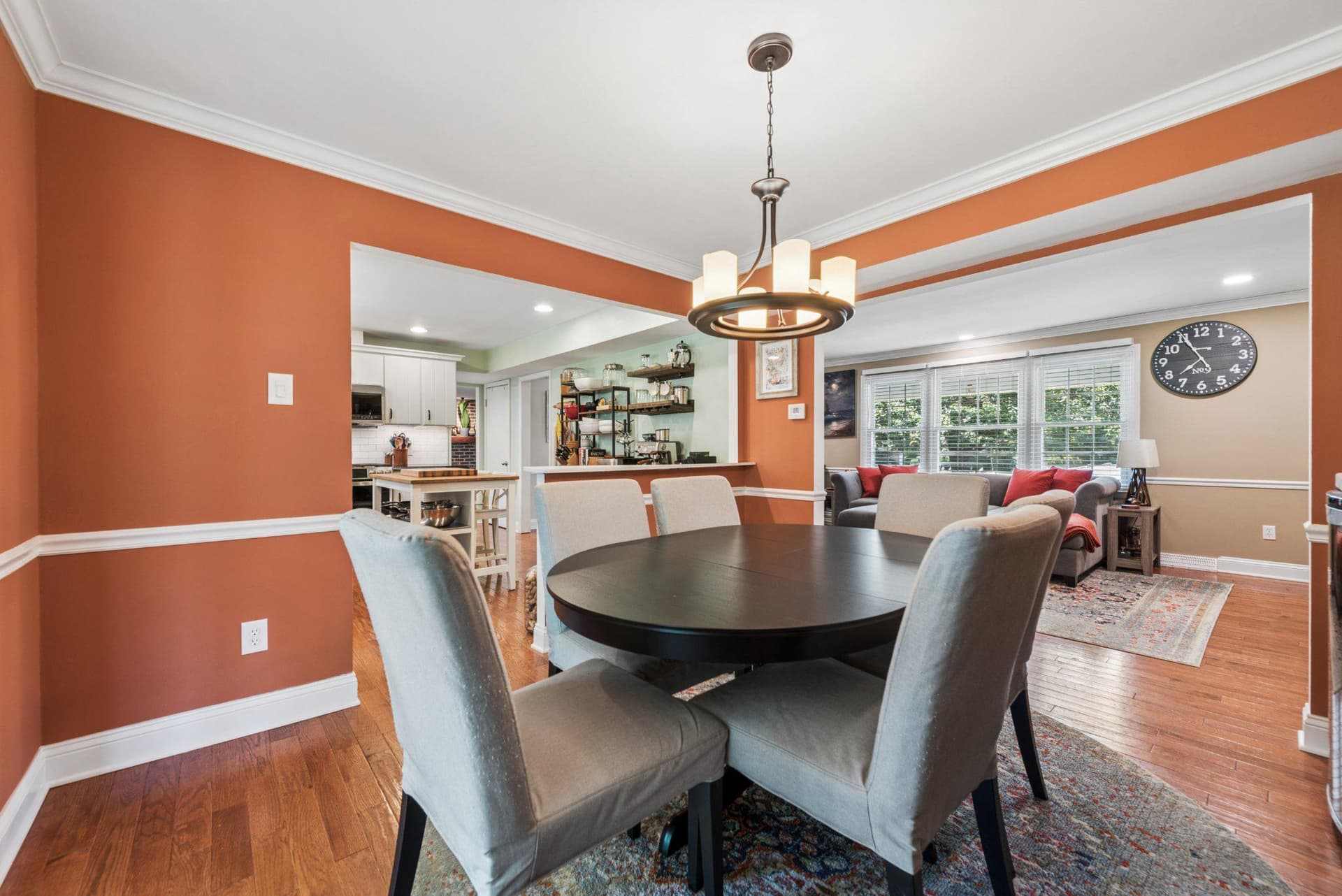 275 Waverly Road photo 10