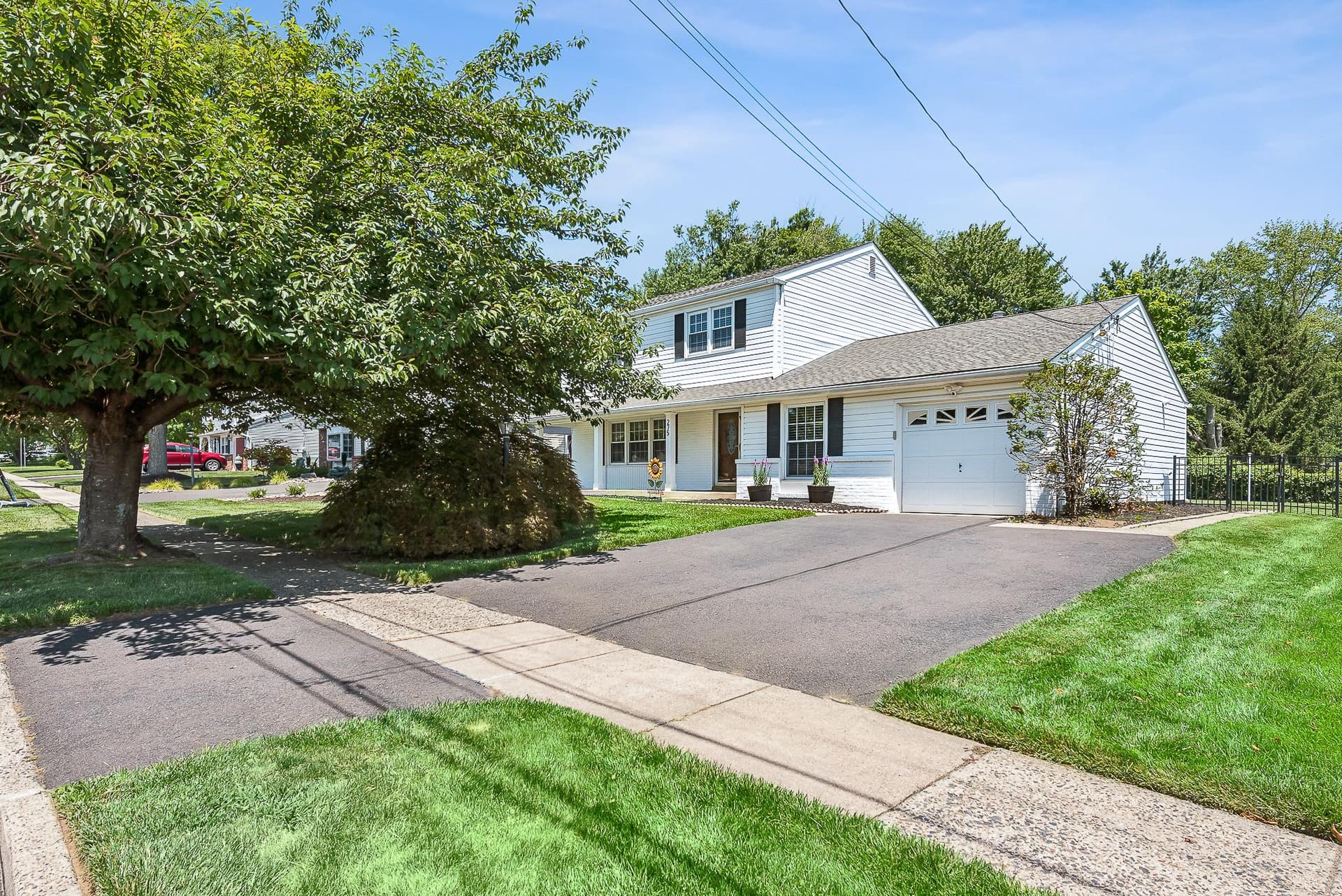 275 Waverly Road photo 28