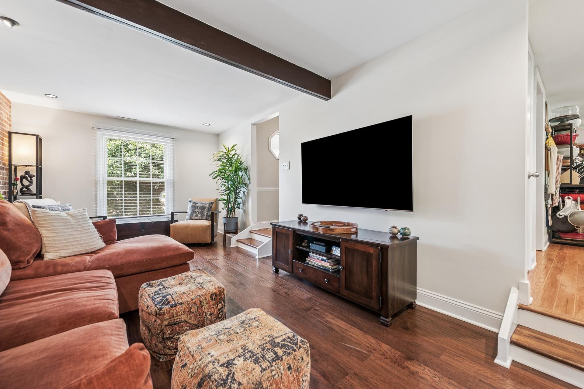 275 Waverly Road photo 5