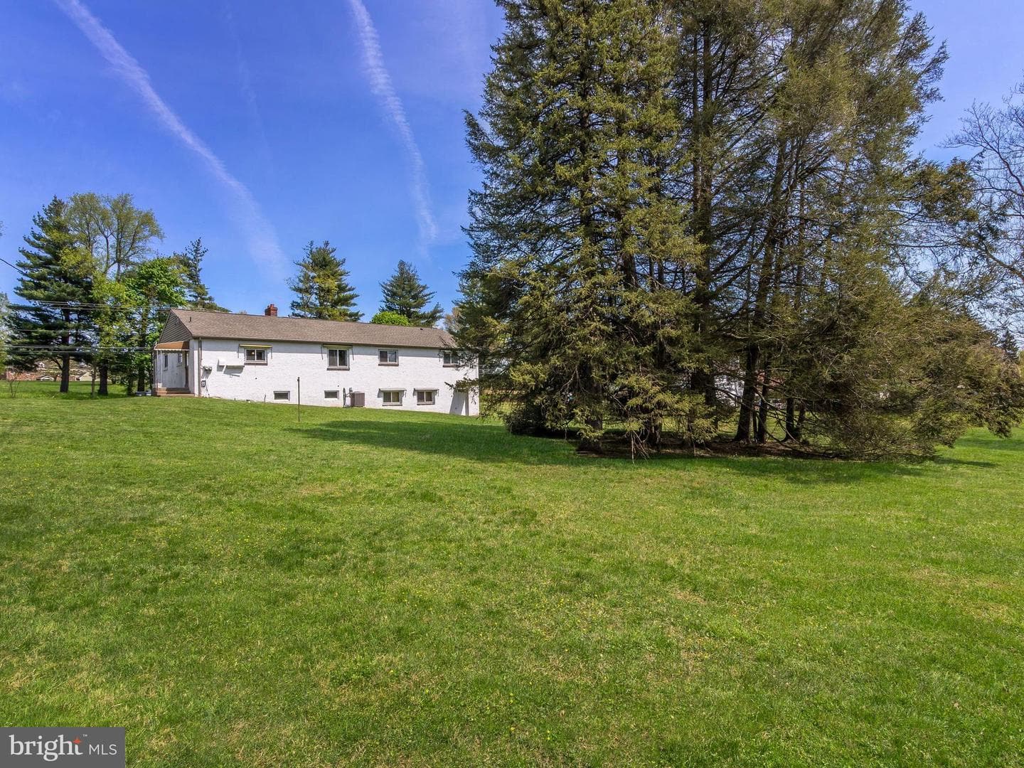 1104 Almshouse Road photo 3