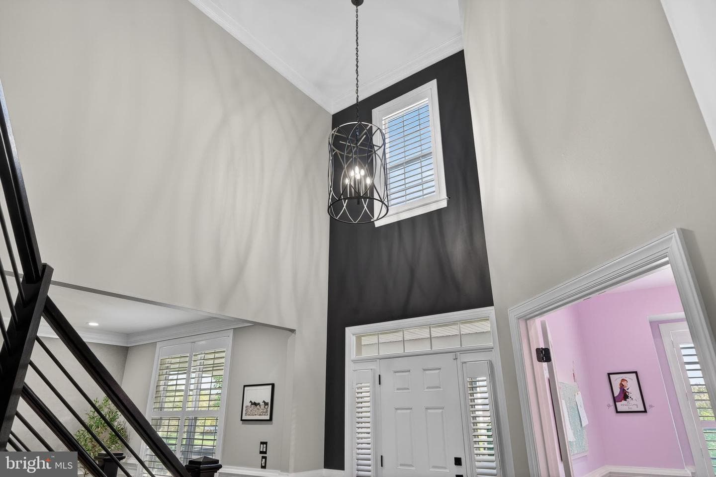 115 Chestnut Lane photo 12