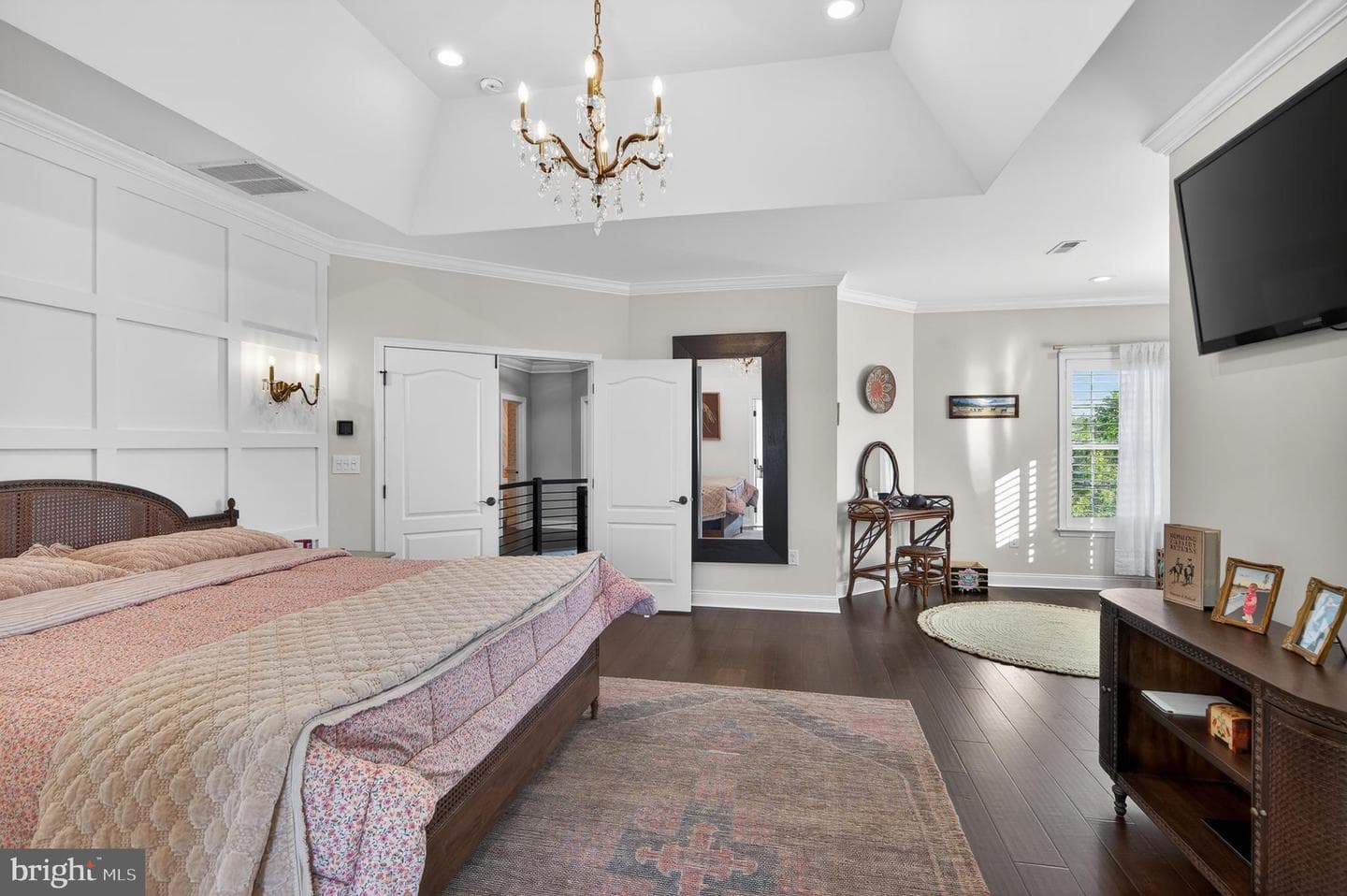 115 Chestnut Lane photo 45
