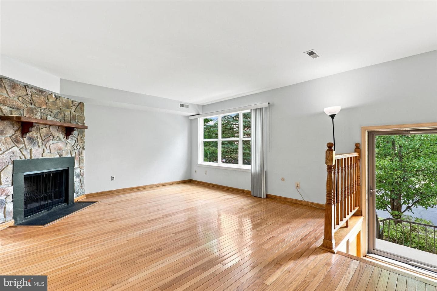 3255 Durham Place photo 4