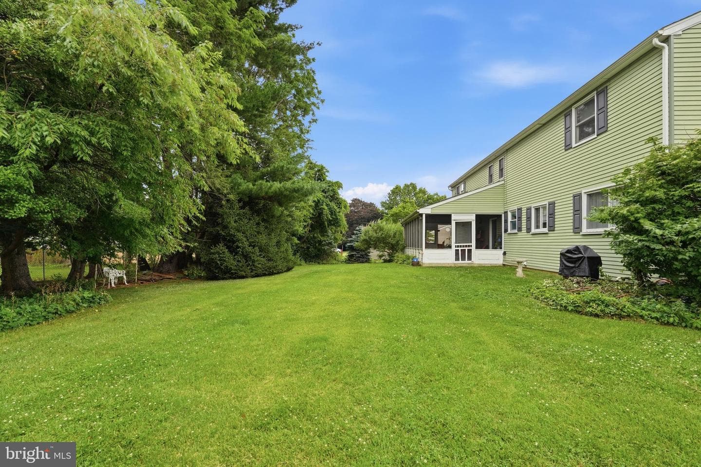 290 Pheasant Run photo 61