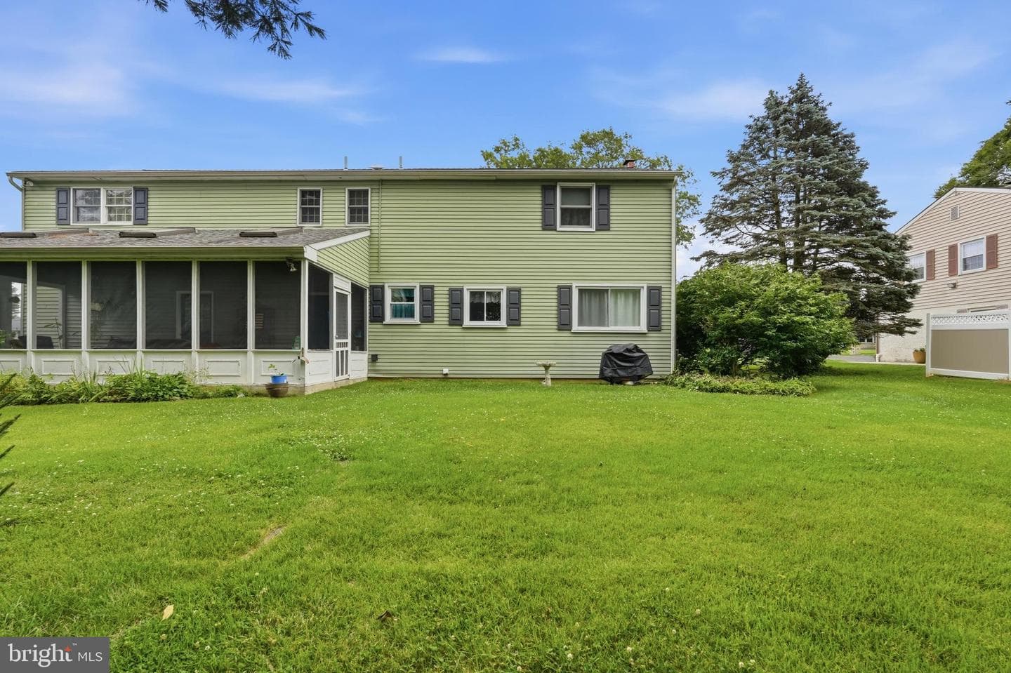 290 Pheasant Run photo 63