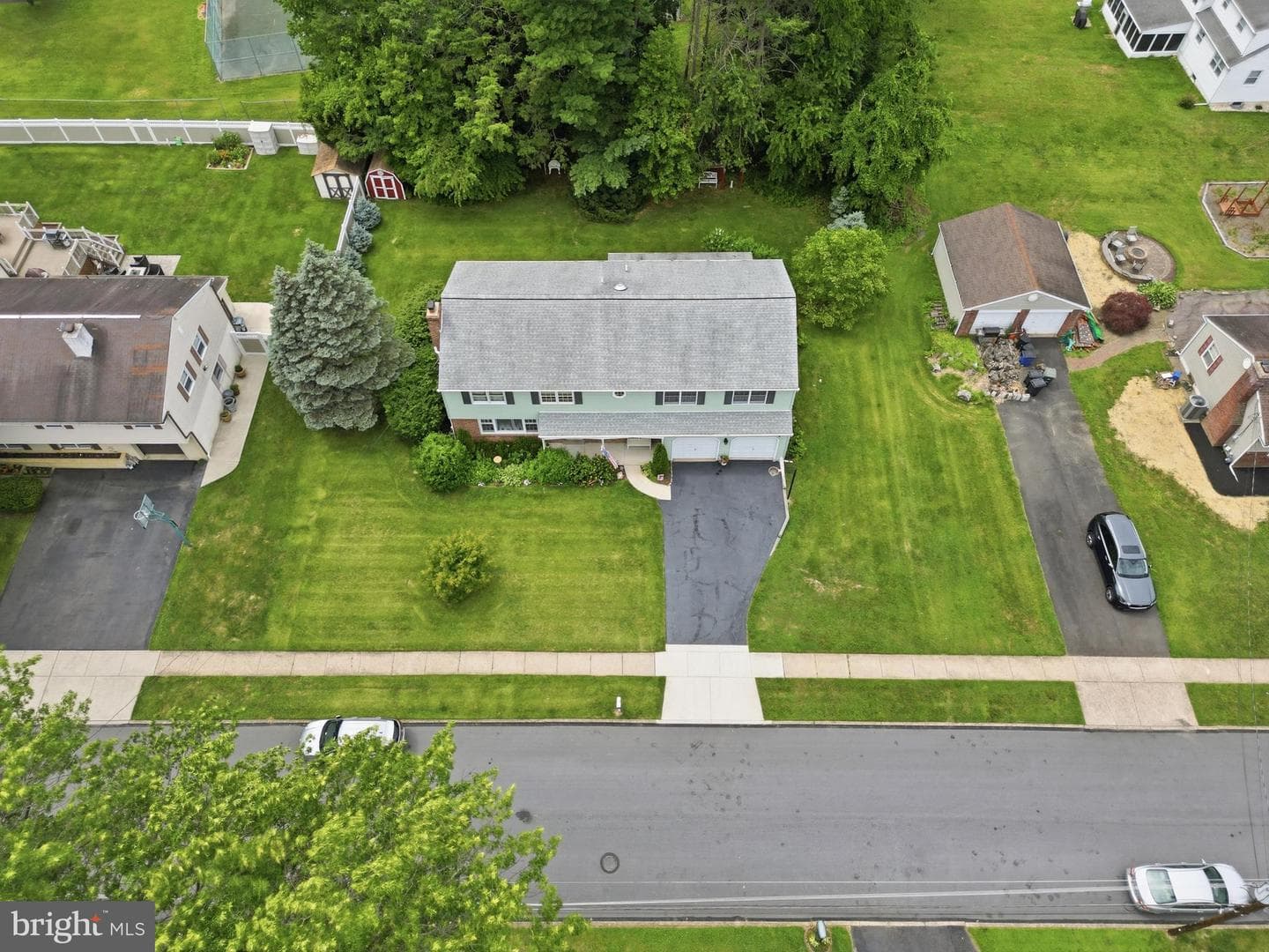 290 Pheasant Run photo 68