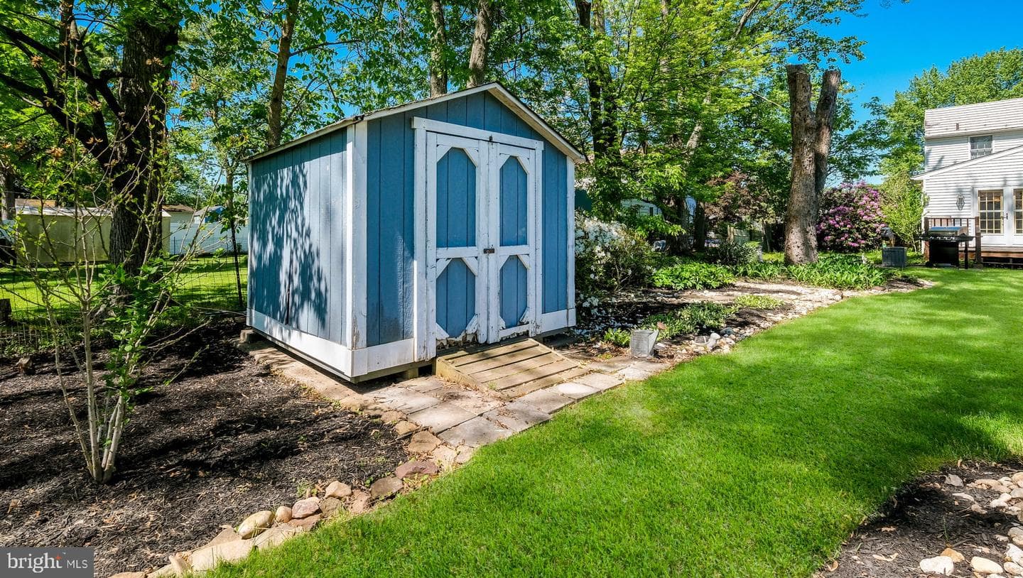123 Belair Road photo 11