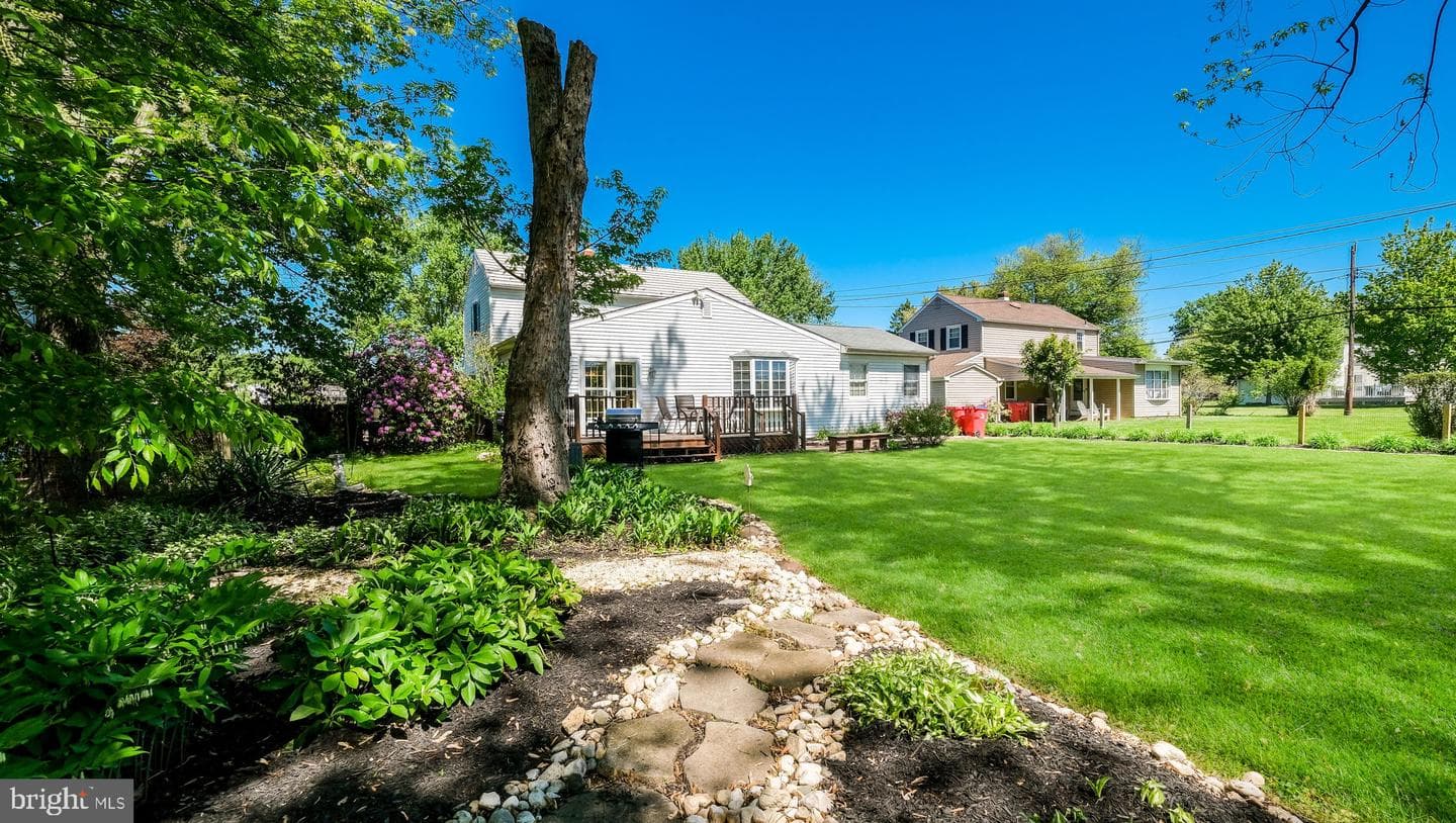 123 Belair Road photo 12