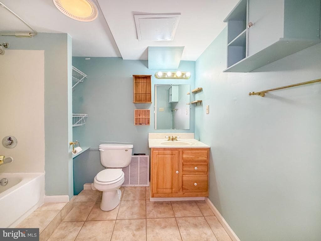 79 Charlotte Avenue photo 28