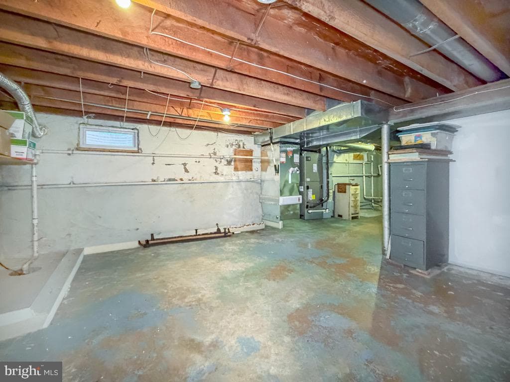 79 Charlotte Avenue photo 34