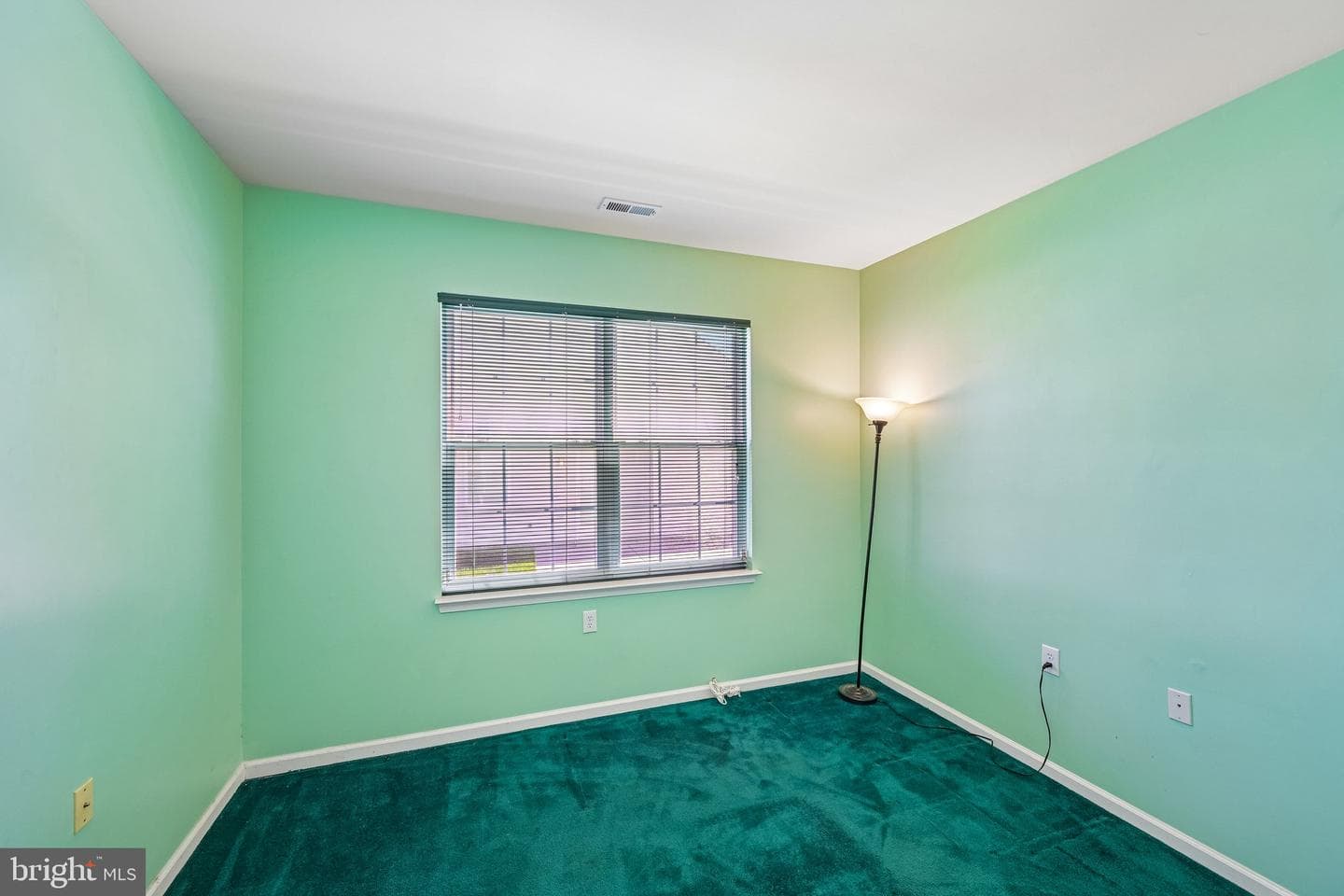1 Yarrow Way photo 16