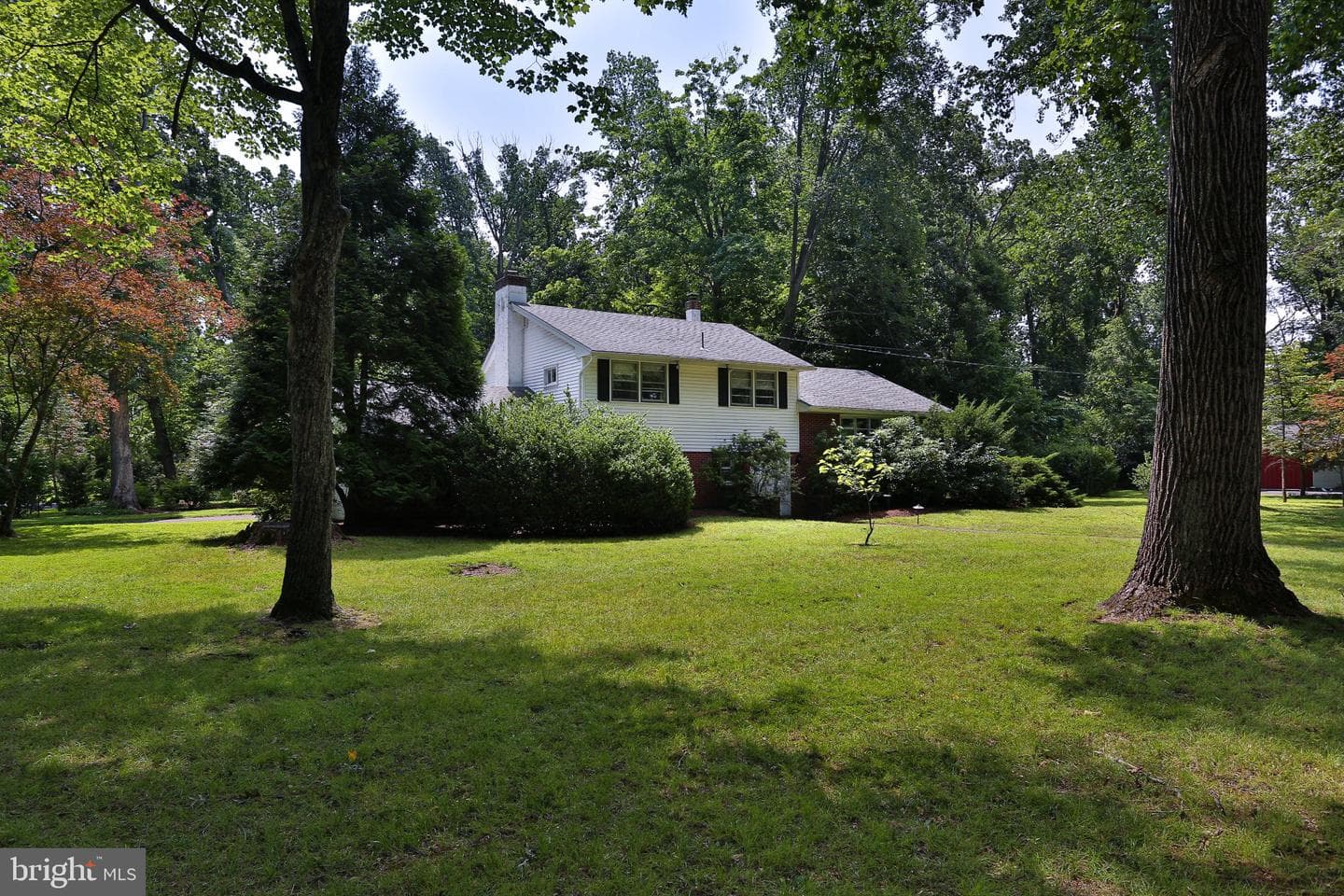 93 Buttonwood Lane photo 3