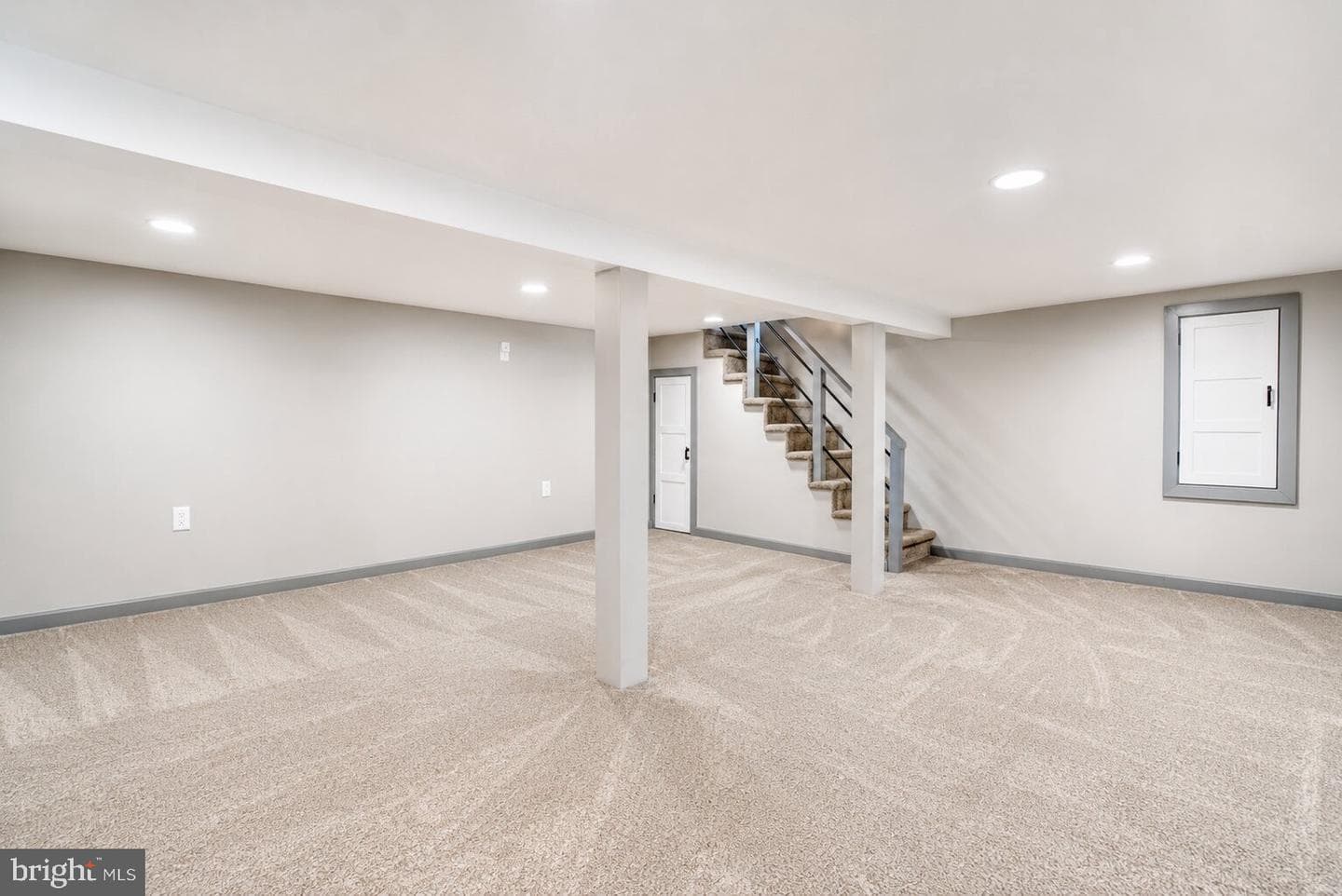 834 Linton Avenue photo 46