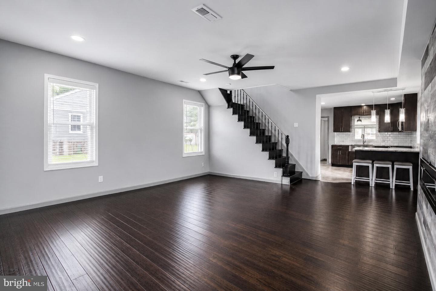 834 Linton Avenue photo 6